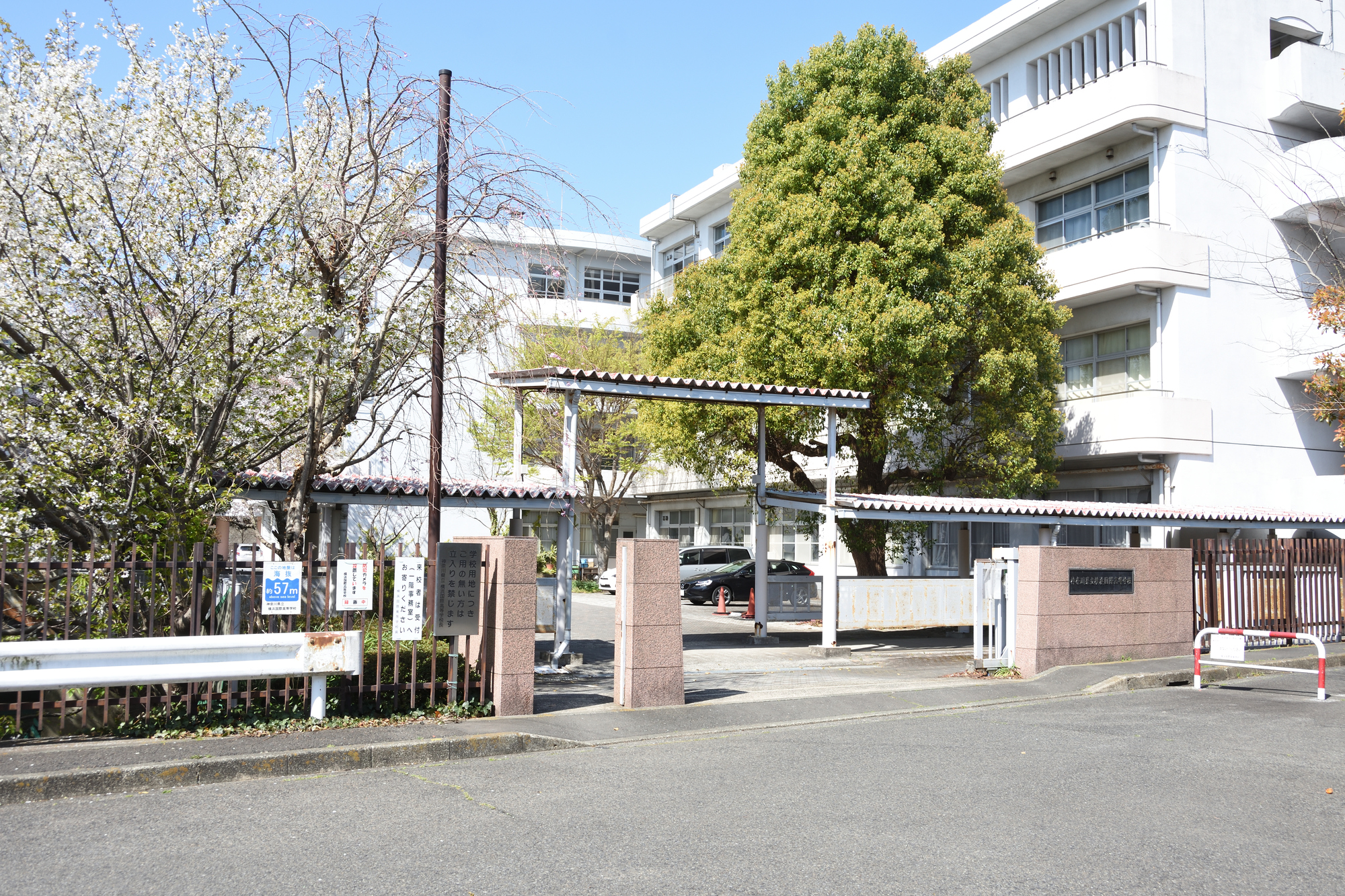 神奈川県の高校で外国人児童も学習しやすい授業の実施が提言されています